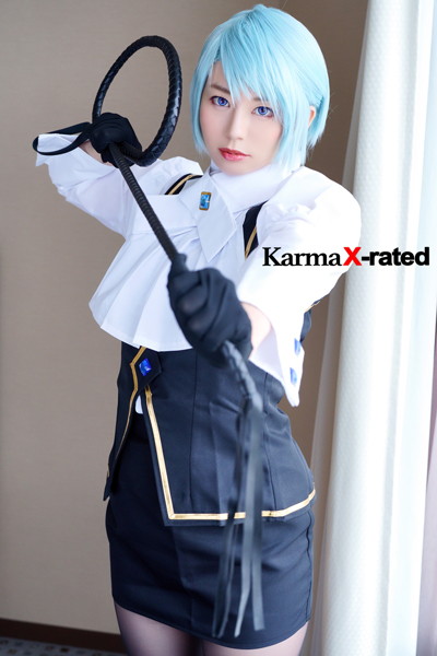 【写真集】Karma X-rated 高身長極上人妻×検事=完璧をもって良しとする！｜